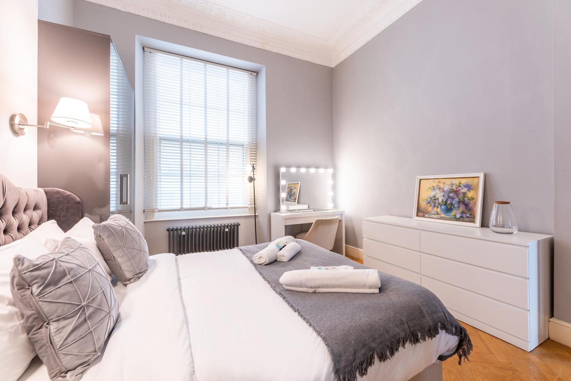 Luxury One Bedroom Flat In Westbourne Terrace London Eksteriør bilde